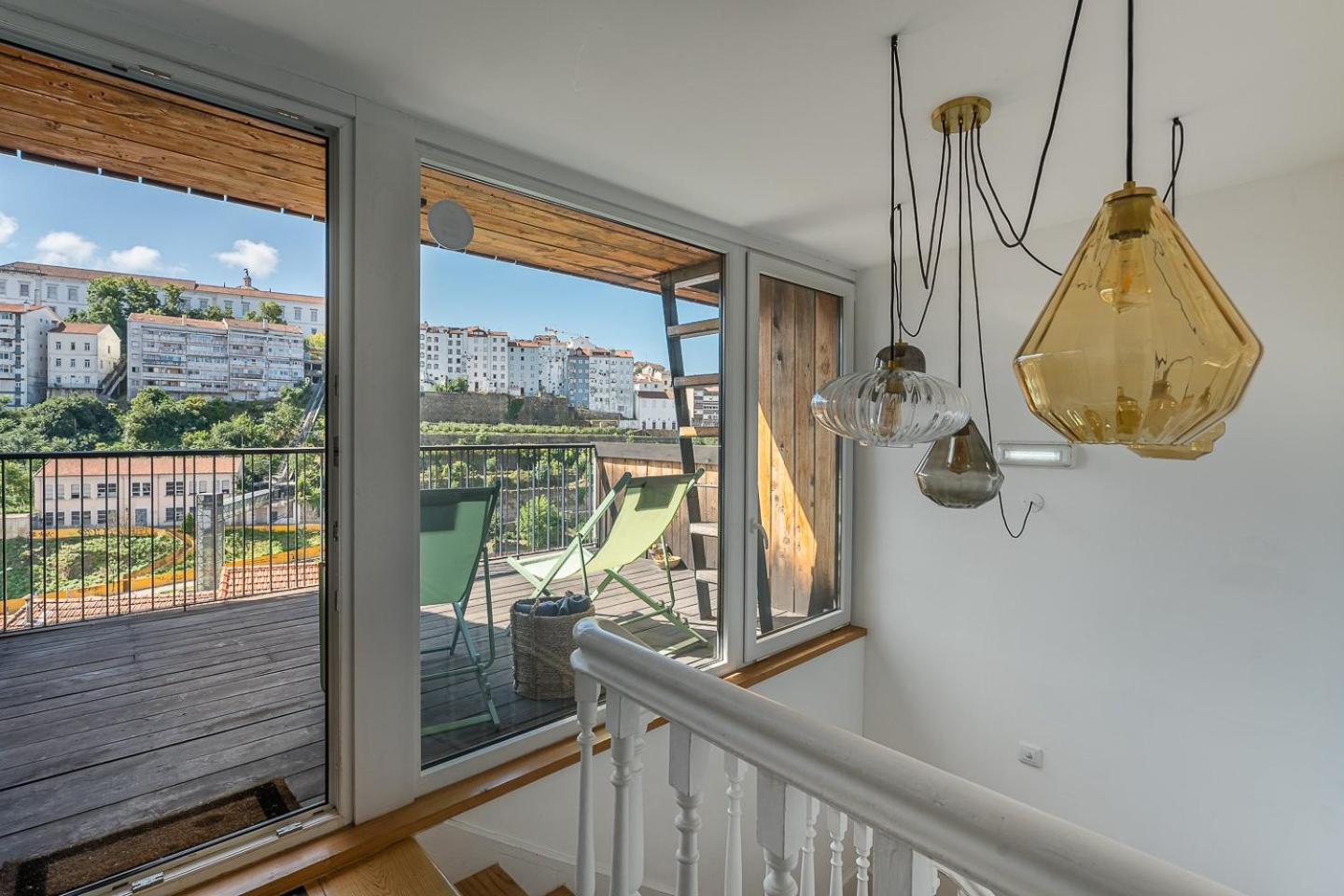 Guestready - Zaza Guest House Коимбра Экстерьер фото